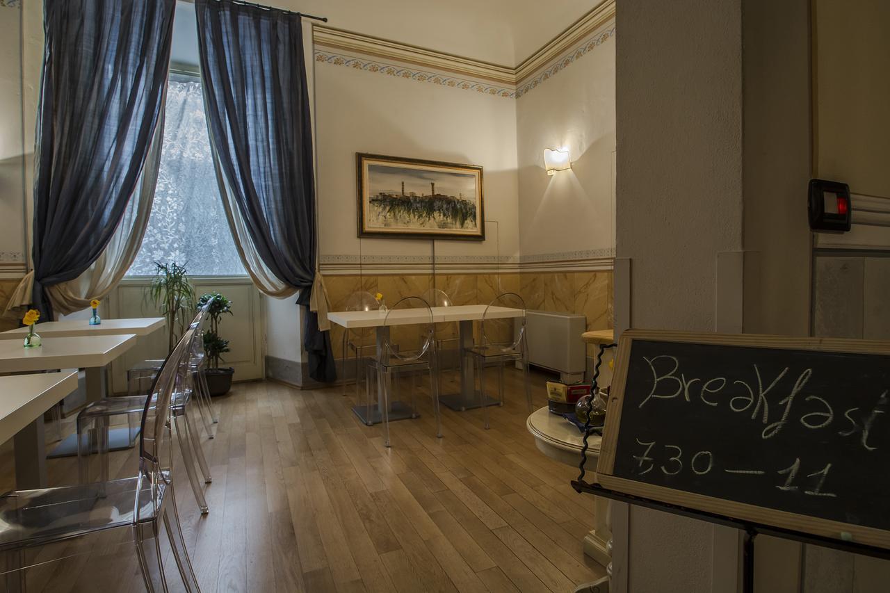 Bed and Breakfast A Palazzo Busdraghi Residenza D'Epoca Лукка Номер фото